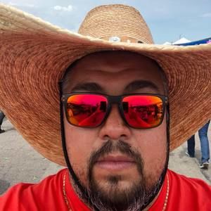 Meet your Posher, Ramon